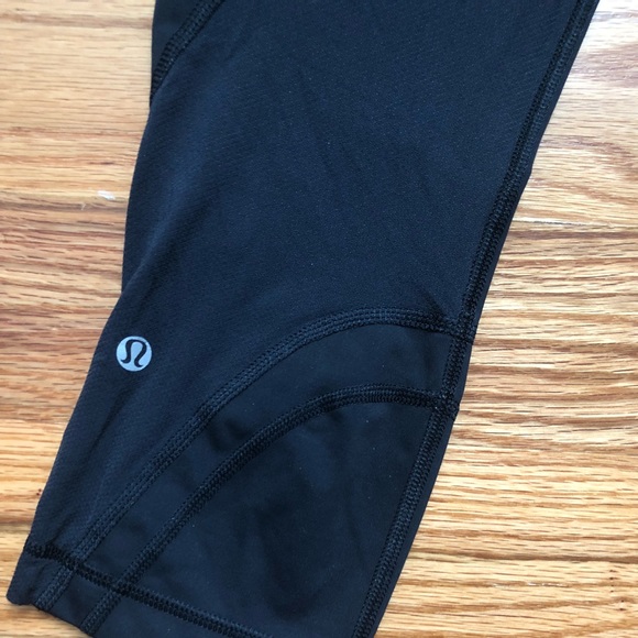 Lululemon x Soulcycle mid-calf leggings - Picture 3 of 4